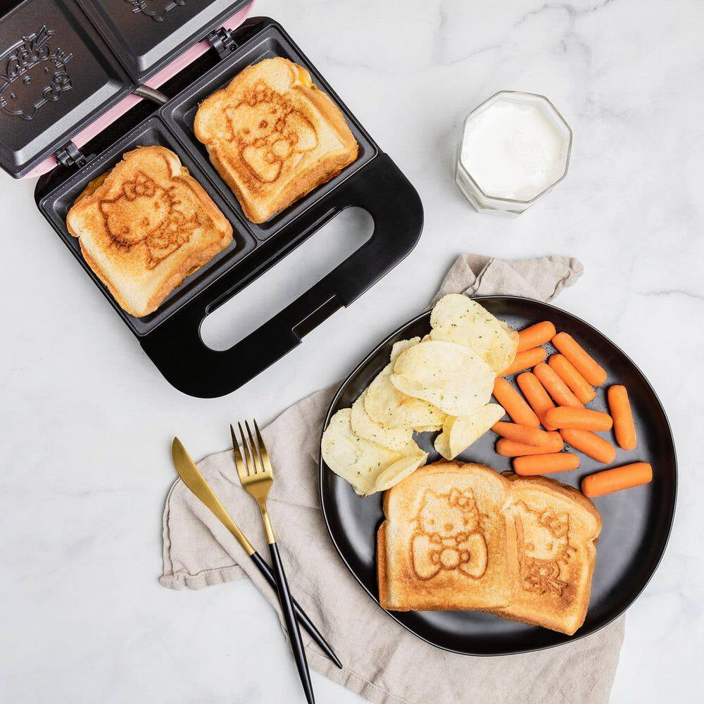 Hello Kitty 900W Pink Sandwich Maker